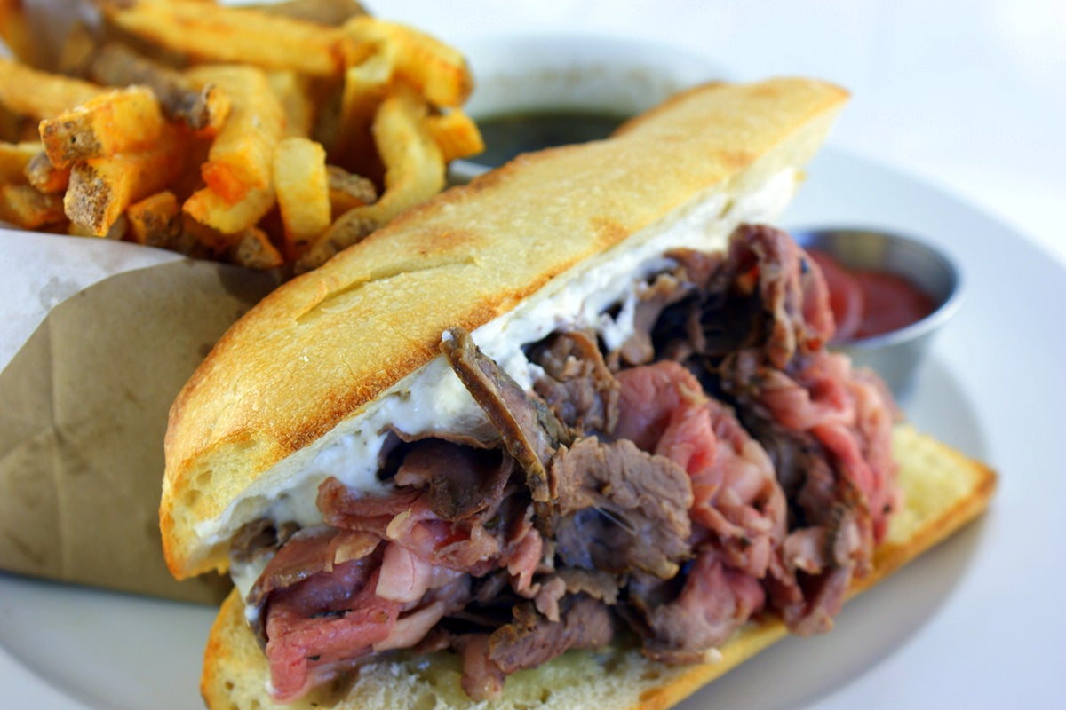 Prime rib sandwich - Fine Dining Lovers