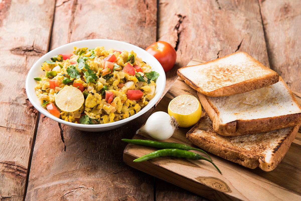 Quick egg and veggie scramble - Fine Dining Lovers