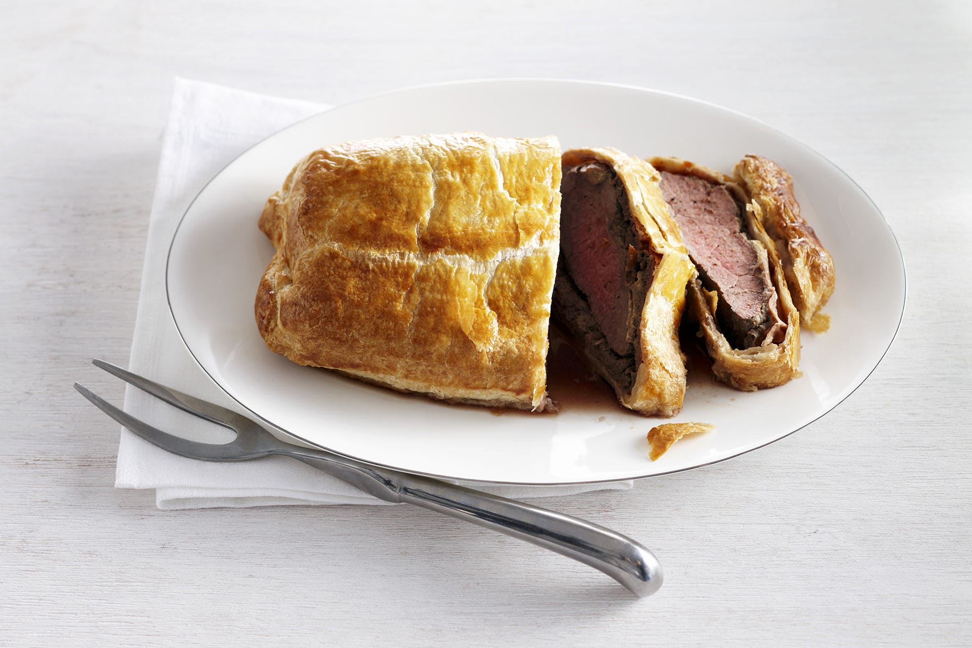 Beef Wellington sliced StockFood