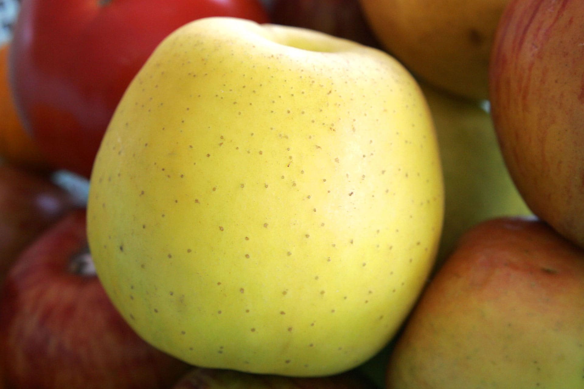 Golden Delicious apple