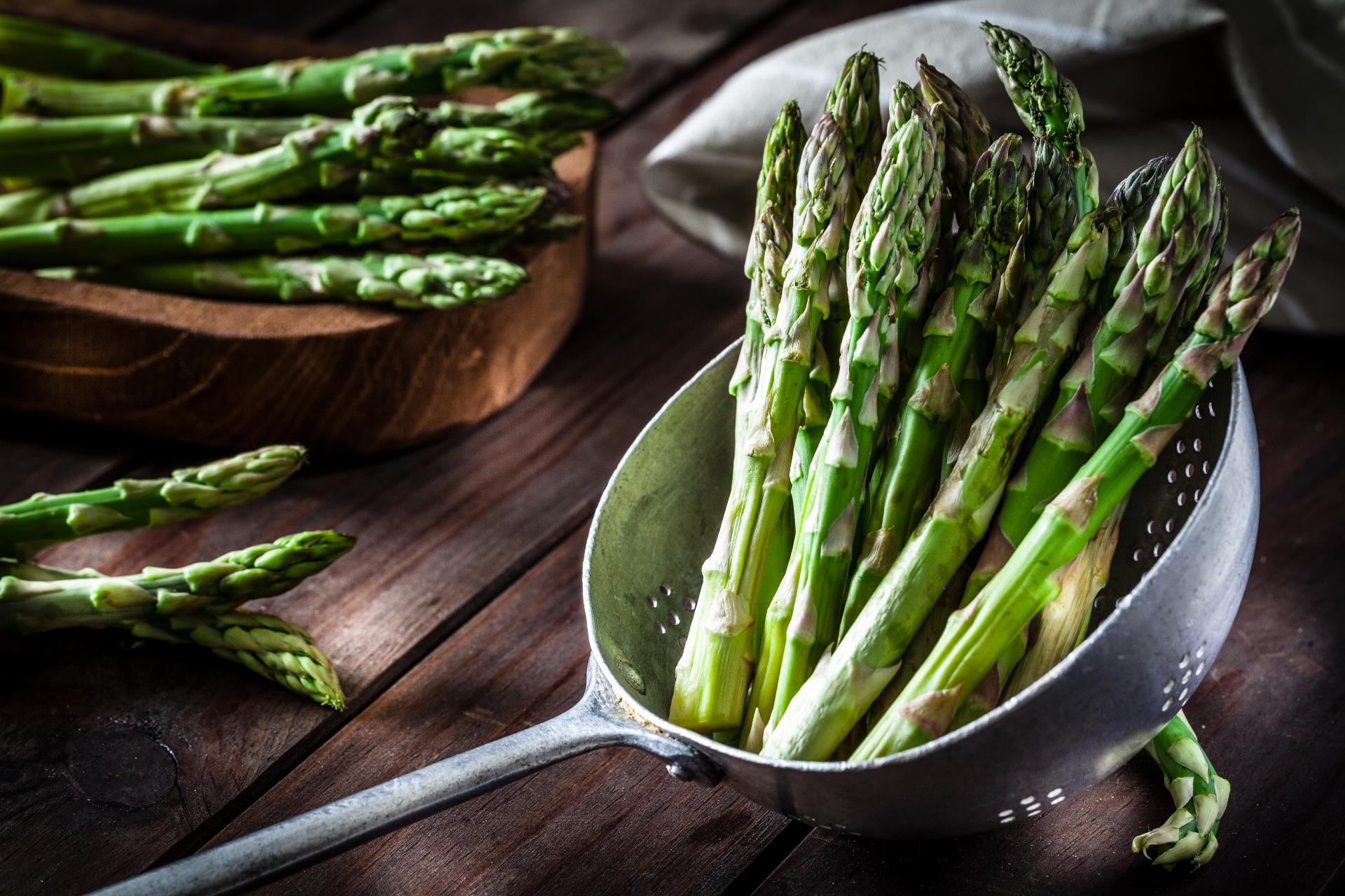 asparagus-varieties-nutrition-facts