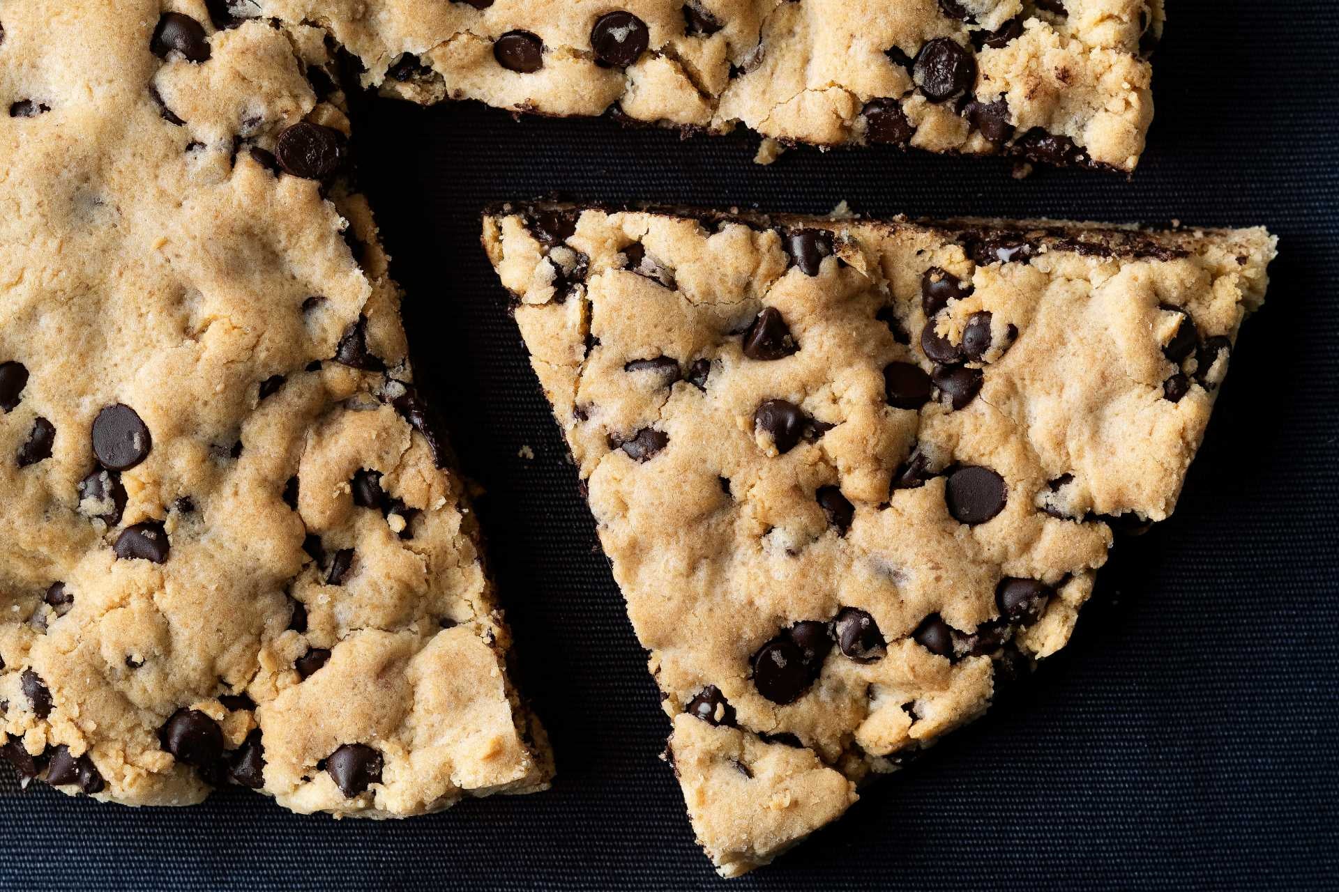 chocolate-chip-cake-gluten-free