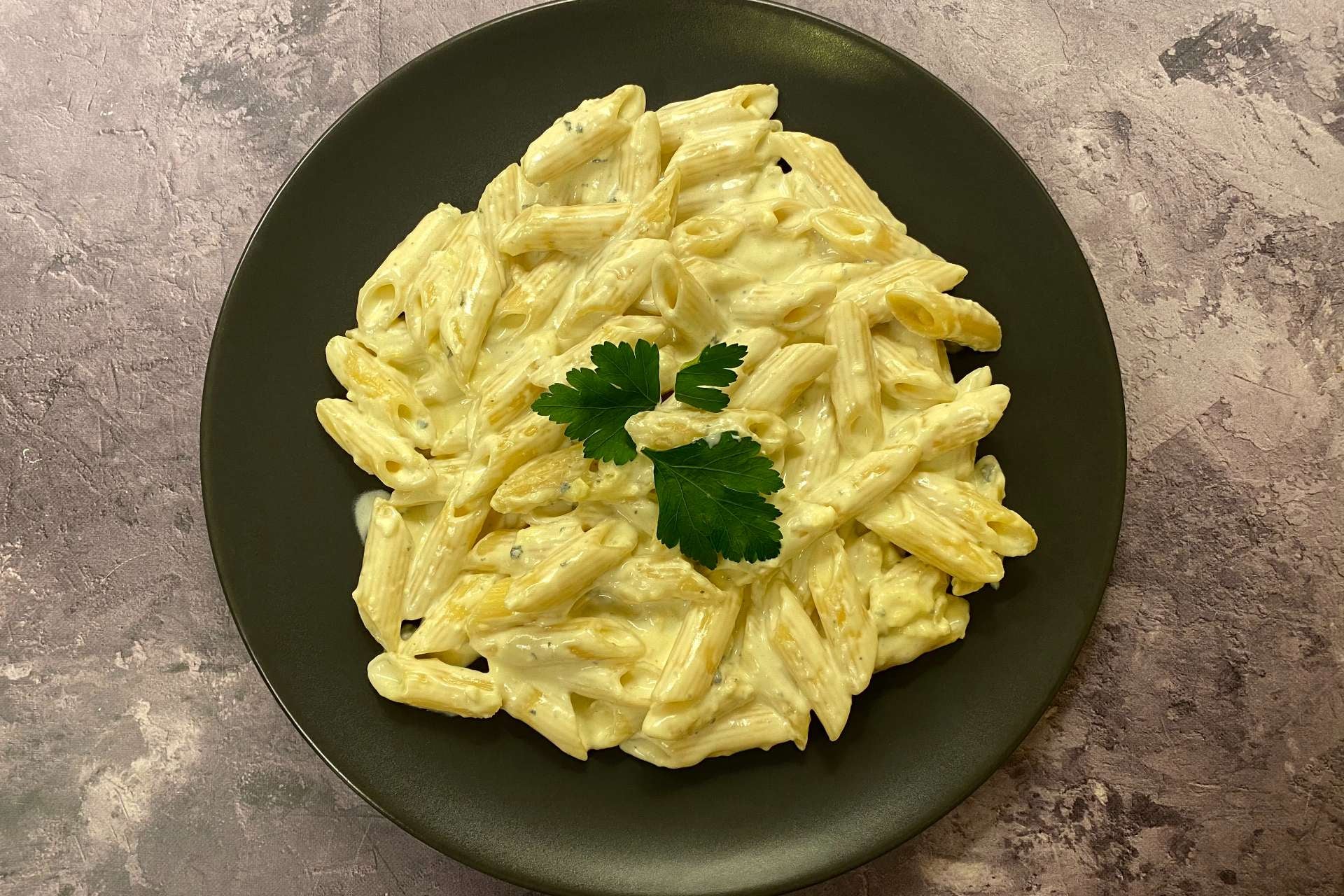 creamy-pasta-white-sauce-recipe