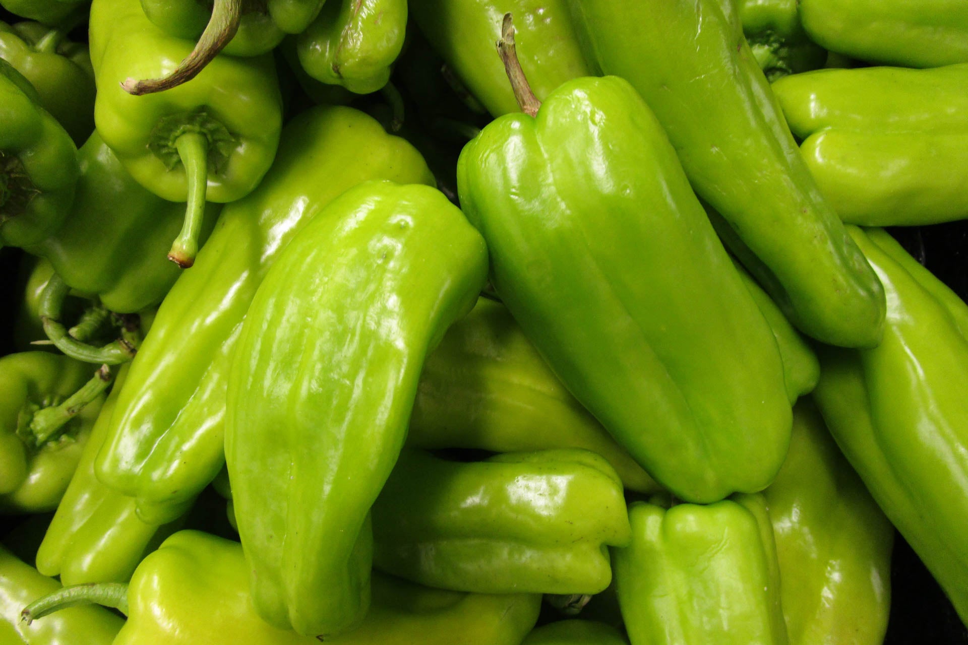 A selection of fresh green cuban peppers