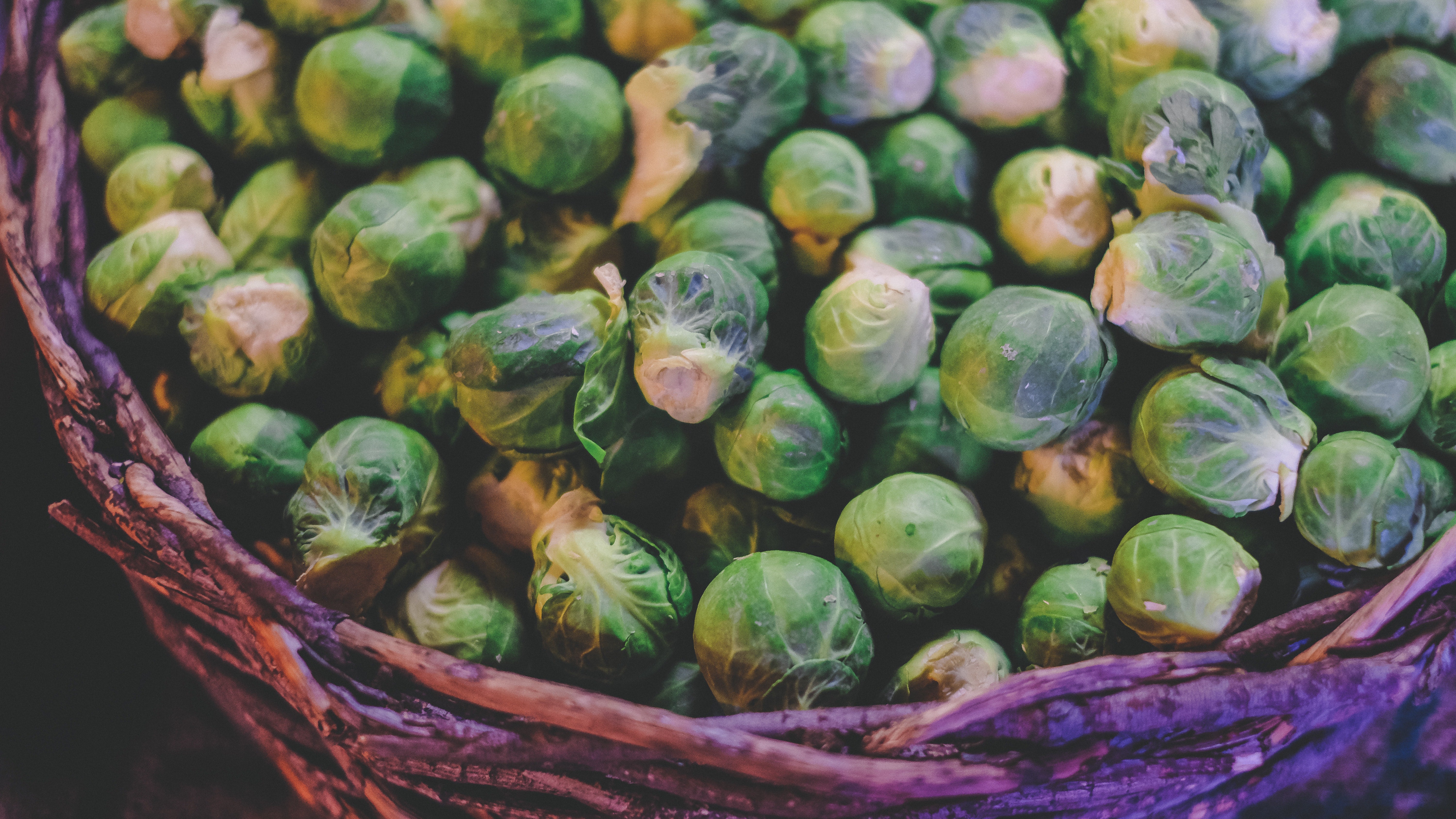 brussels-sprouts-in-basket