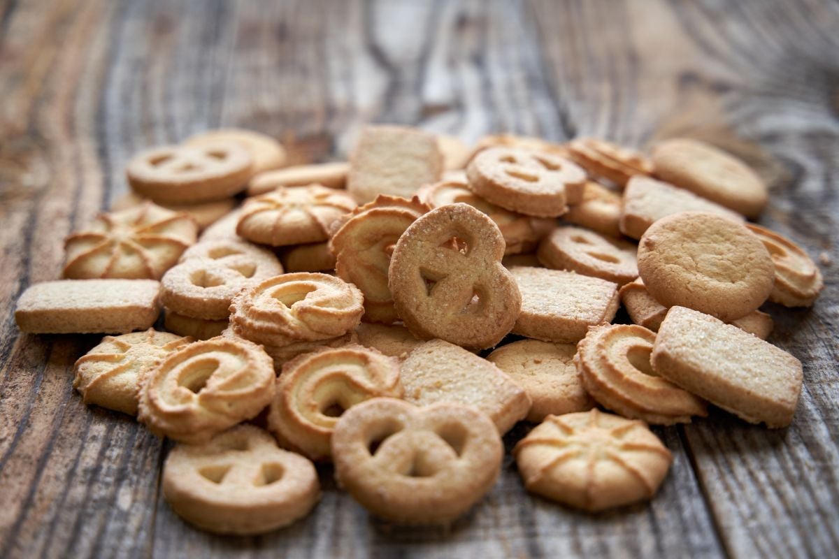 Different types of crunchy butter cookies