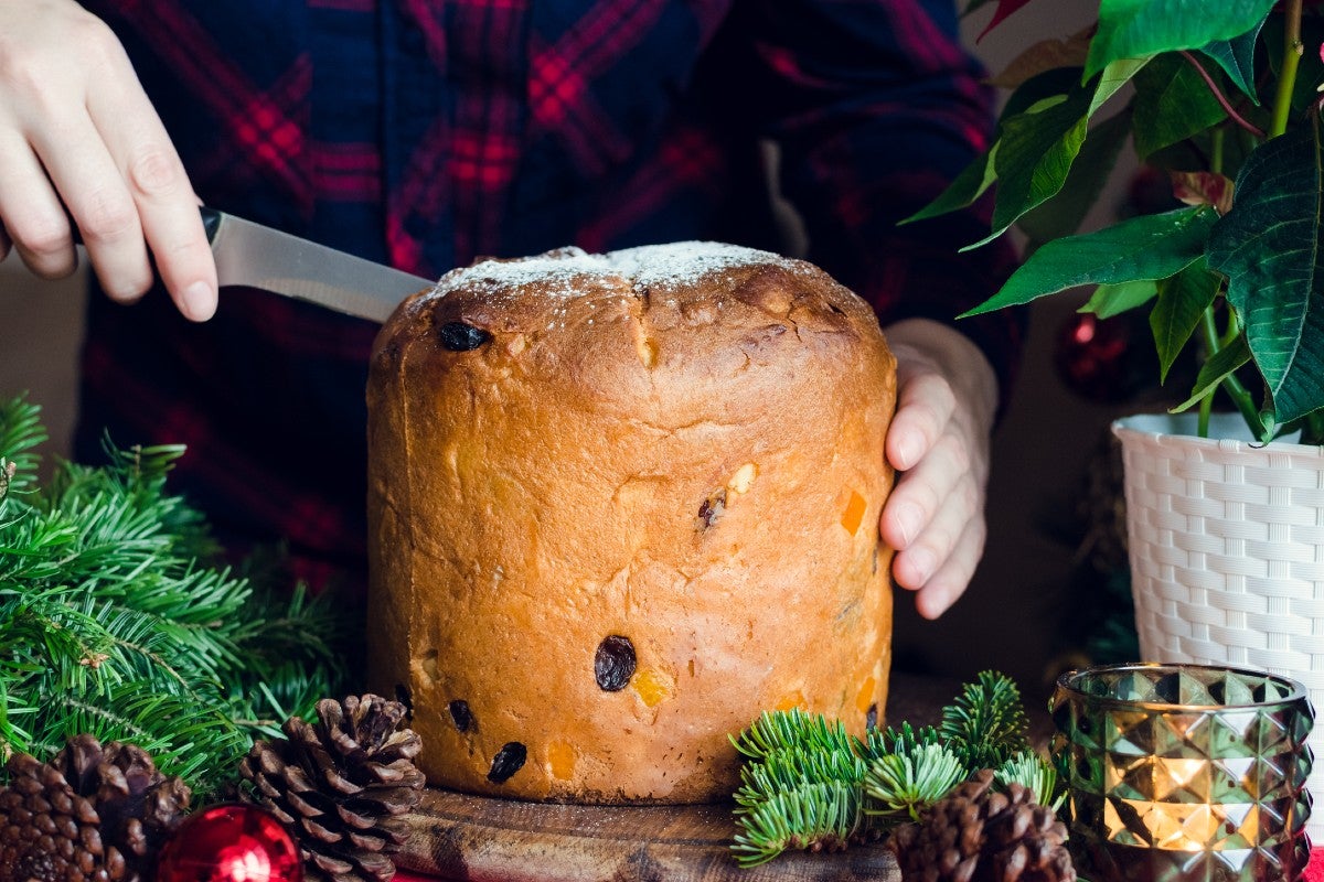 eat-panettone-like-italian-how-slice