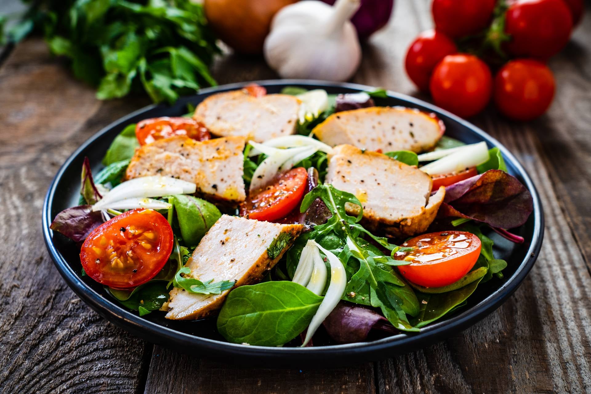 leftover-barbecue-chicken-salad