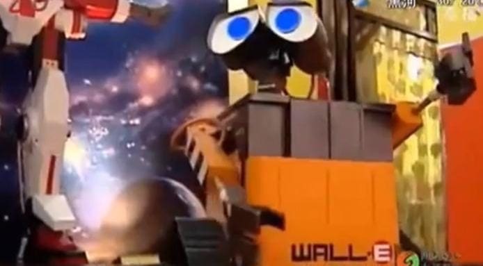Robot Restaurants | Wall-E Waiter
