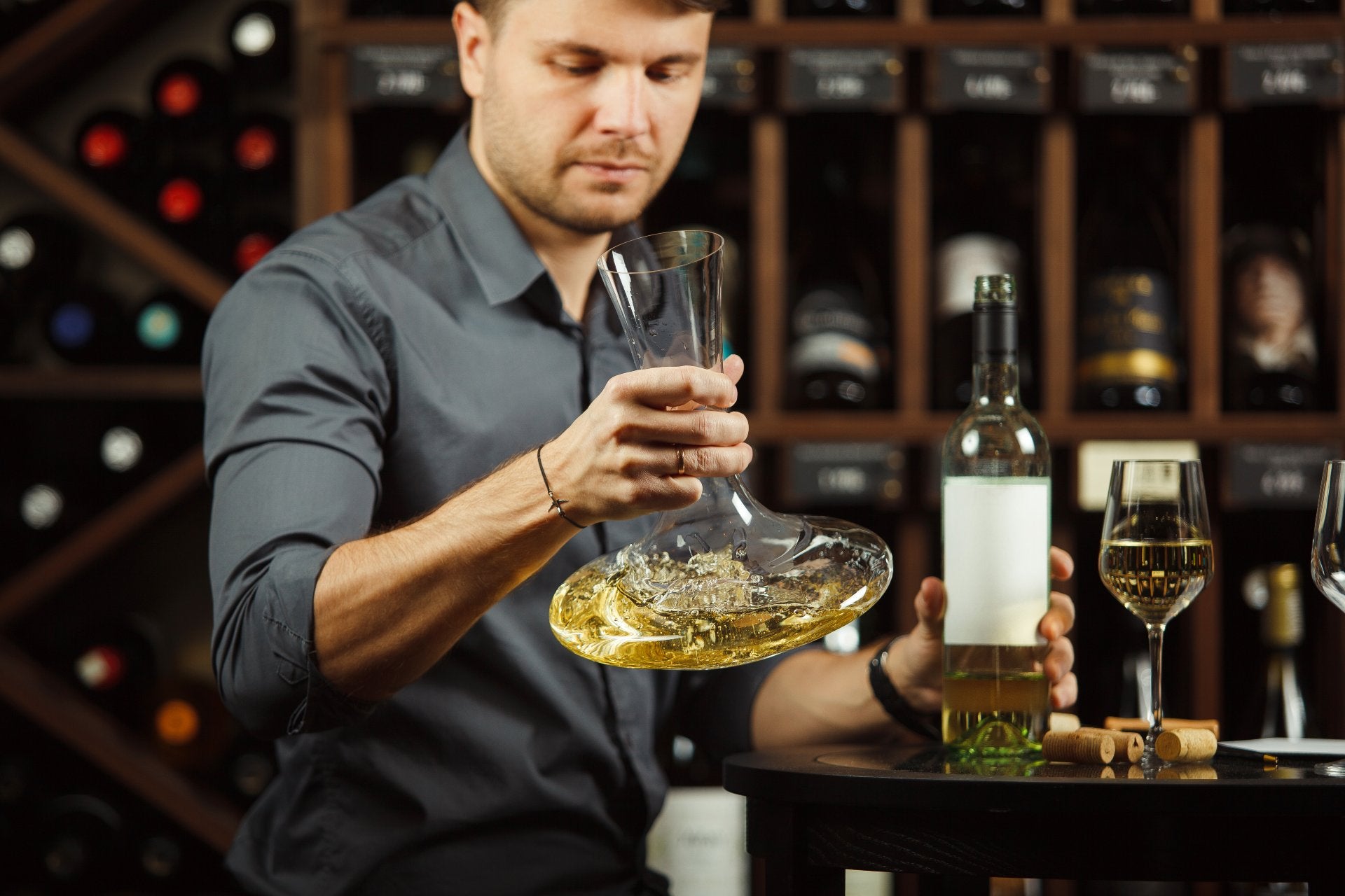 wine-decanter-purpose-of-using