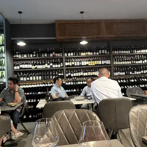 Nicolas Le Restaurant