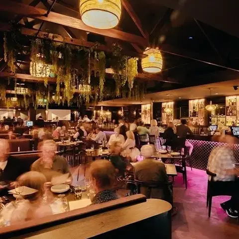 Sum Yung Guys Restaurant