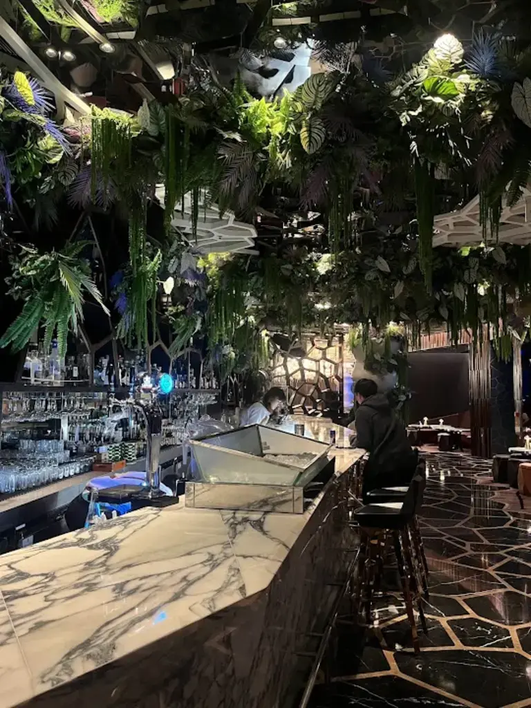 OZONE | The Ritz-Carlton, Hong Kong