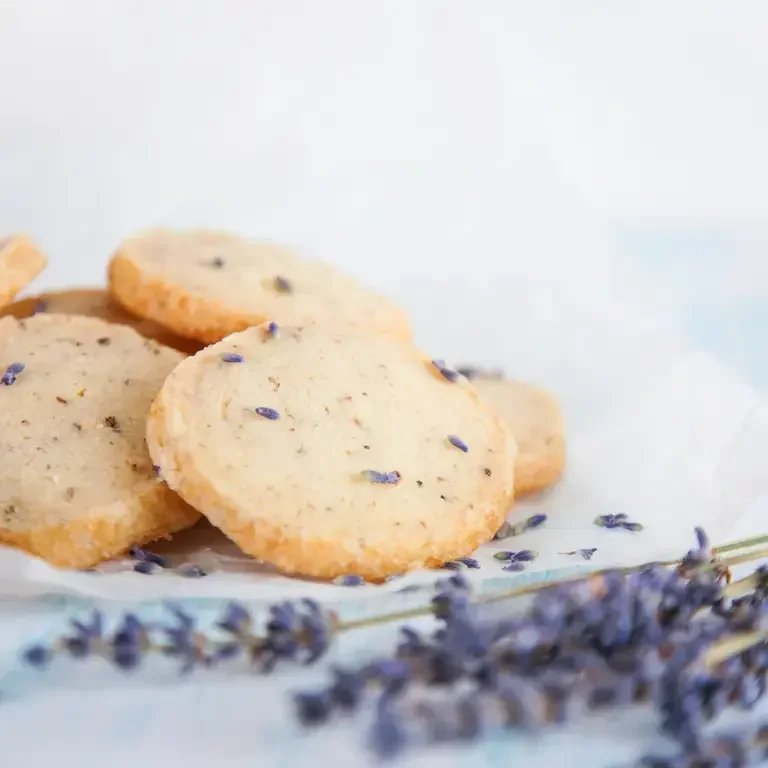 lavender cookies - Fine Dining Lovers