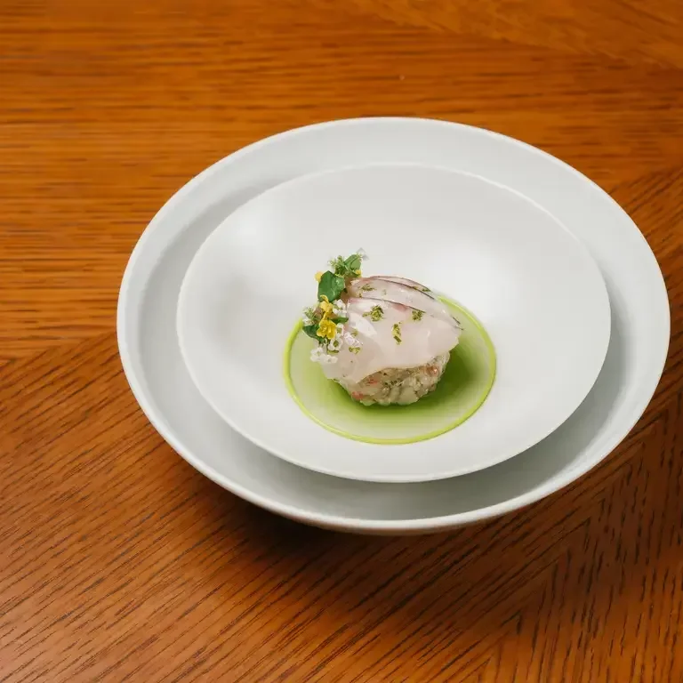 Shima-aji, tomatillo, Granny Smith, kyuri cucumber, jalapeño and sudachi at Amber.