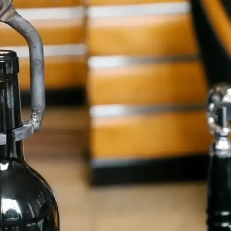 Original_11017_open-old-wine