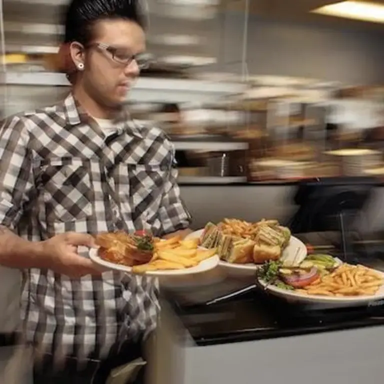 Original_12444_waiter-stress