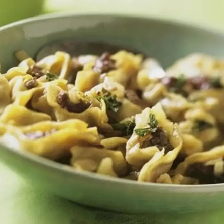 Armenian Cuisine: 8 Traditional Dishes To Help You Discover Armenian Food