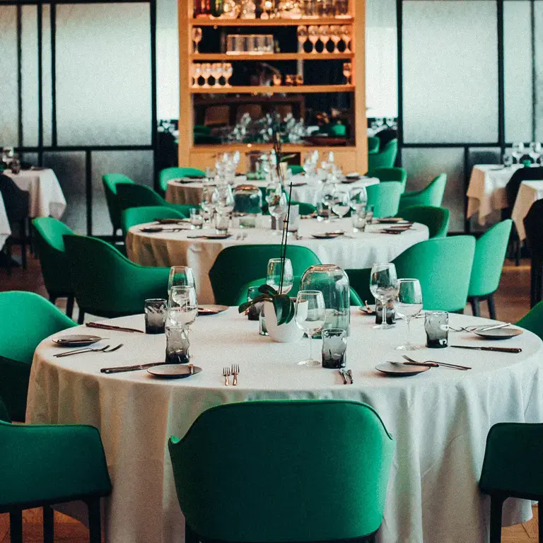 Inside a restaurants Credit birgith roosipuu via unsplash