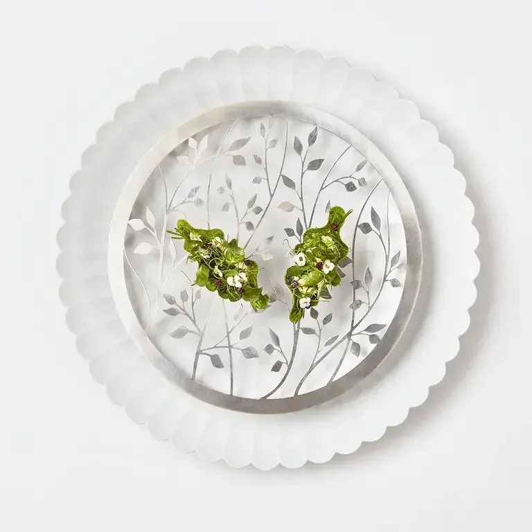 Geranium - Rasmus Kofoed - _Danish tradition_ salted herring in crispy algae with dill stems &amp; aquavit 1 - Photo Credit - Cla