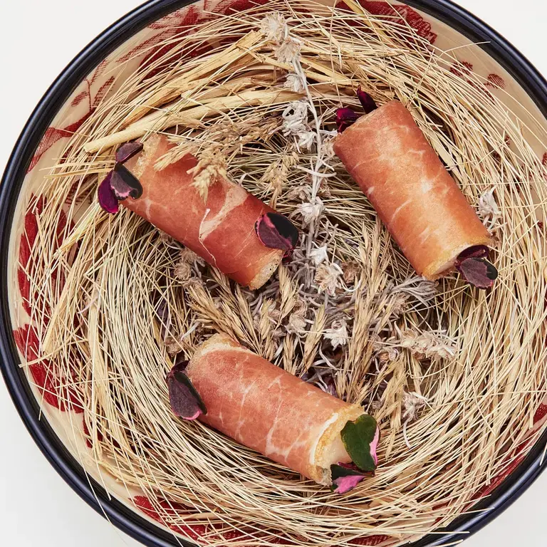 Amuse-bouche.Korean Melon prosciutto