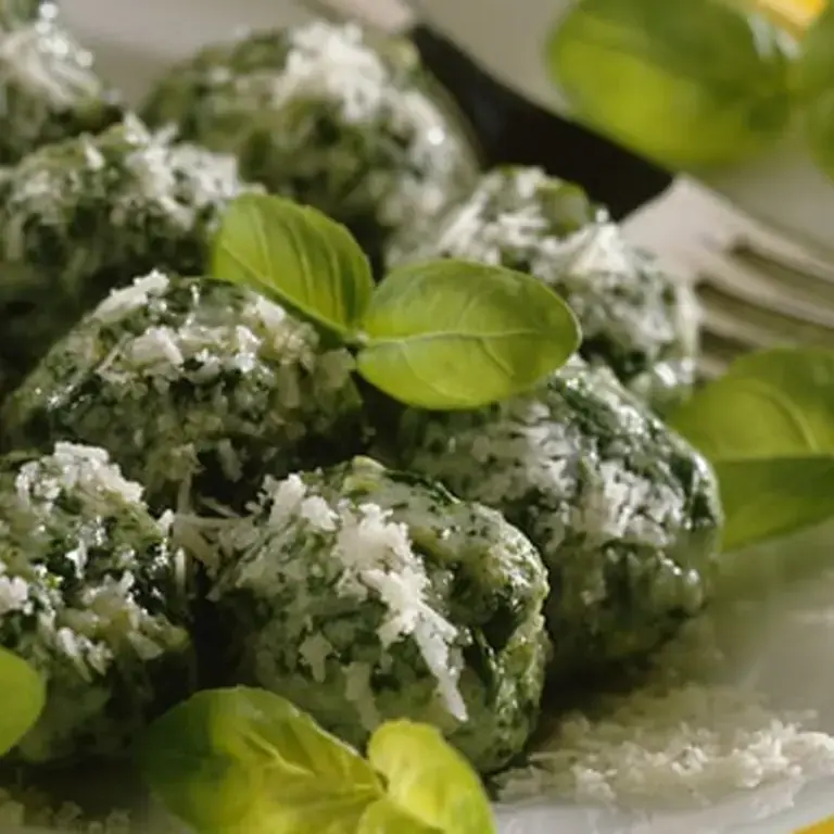 Spinach and Ricotta Balls with Parmesan 
