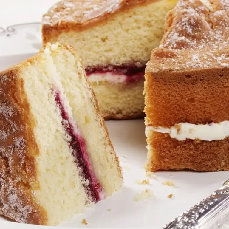 Sugar-Free Victoria Sponge Cake