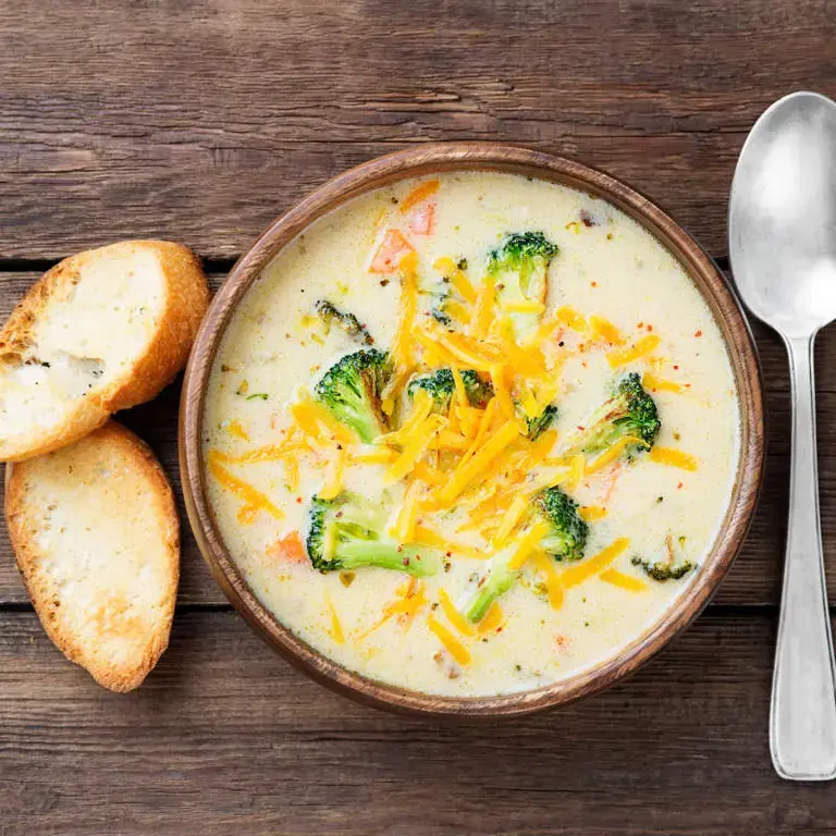 broccoli Cheddar soup -  Fine Dining Lovers