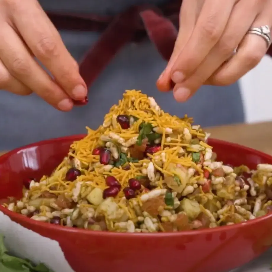 The secrets of indian cookin Street food