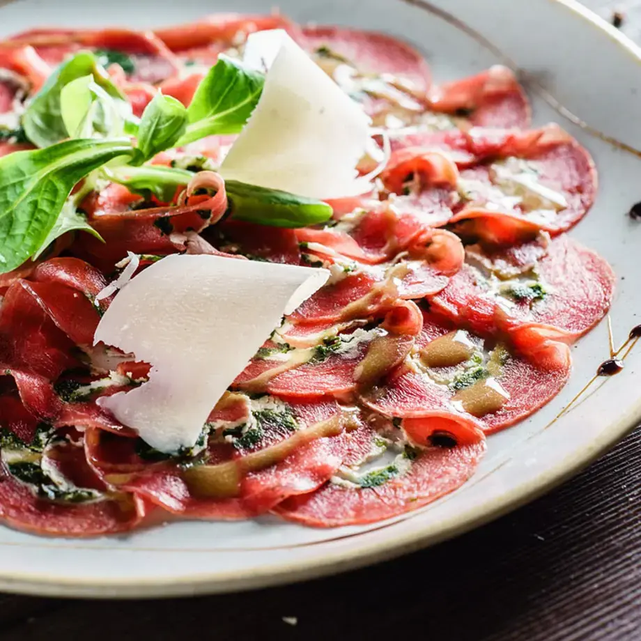 beef carpaccio - Fine Dining Lovers