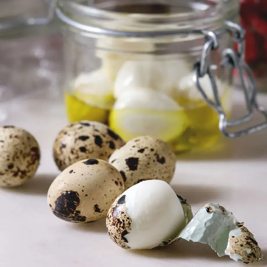 pickled quail eggs - Fine Dining Lovers