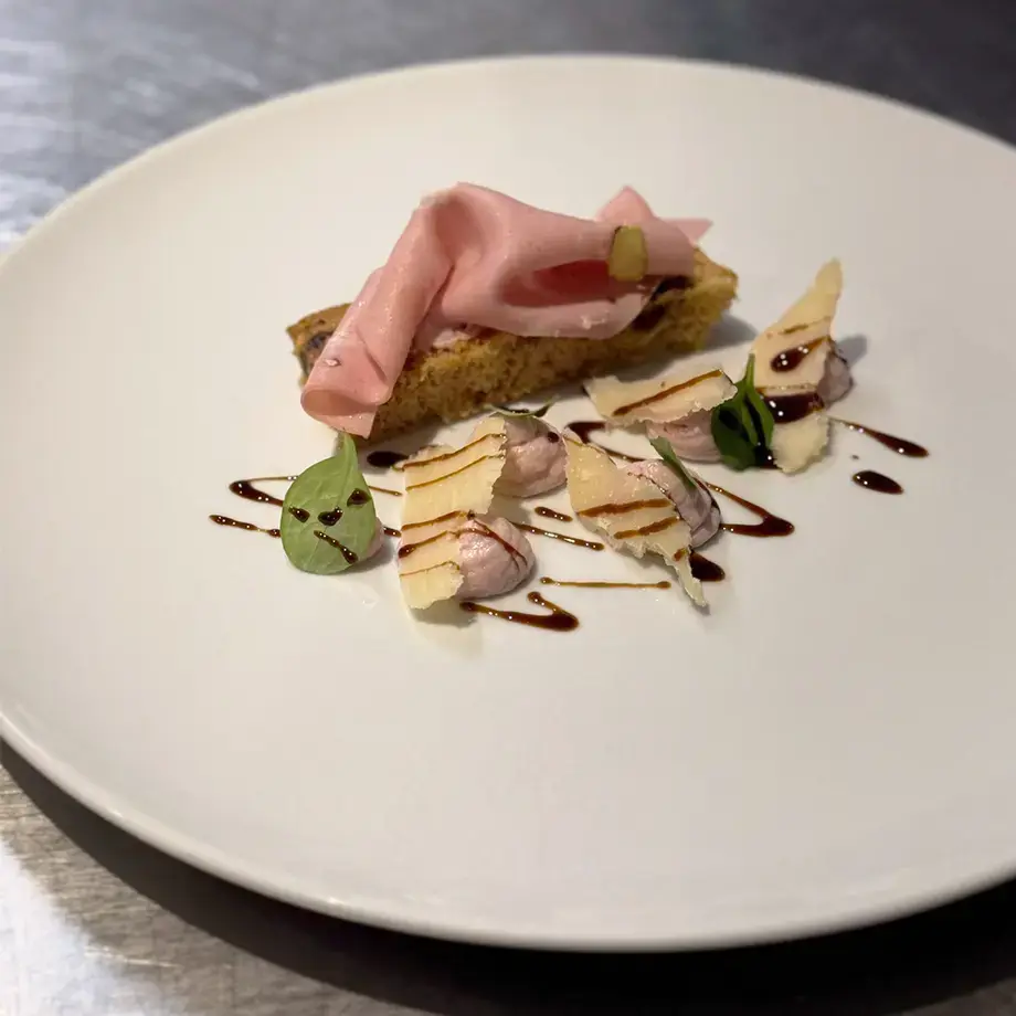 Crispy panettone with mortadella mousse