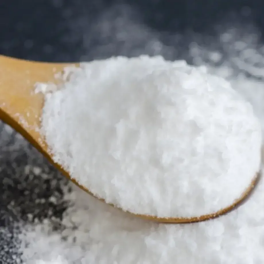 Should You Clean With Baking Soda or Vinegar?