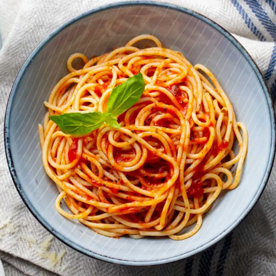 Spaghetti al pomodoro