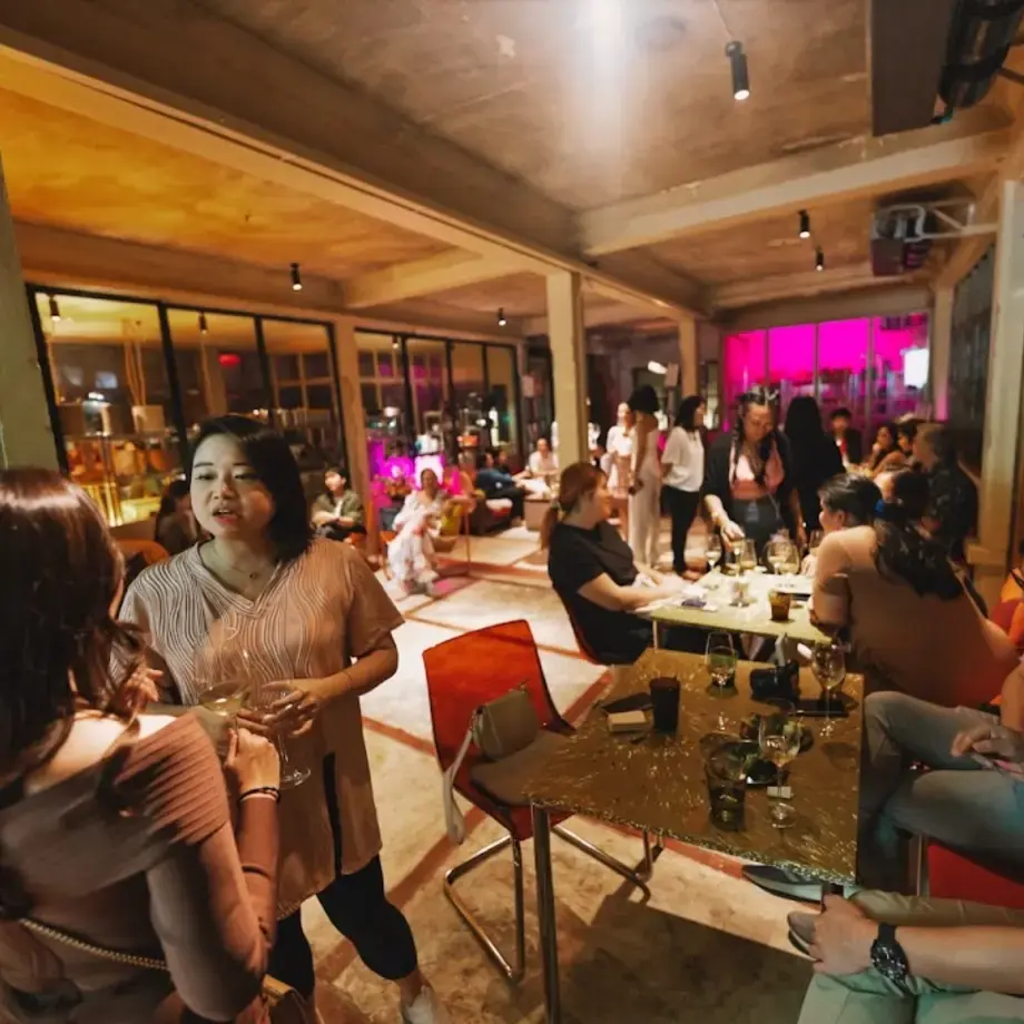Electric Sheep Restaurant