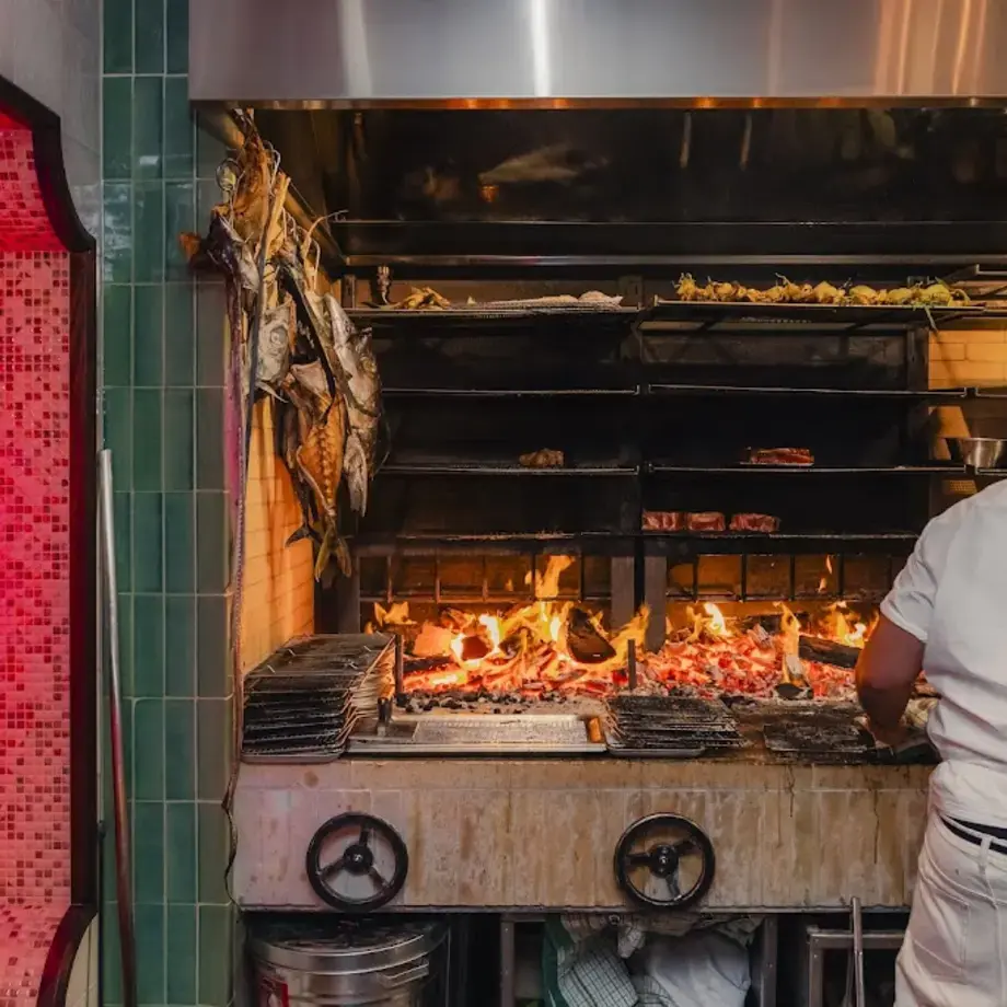 Good Luck Eating House