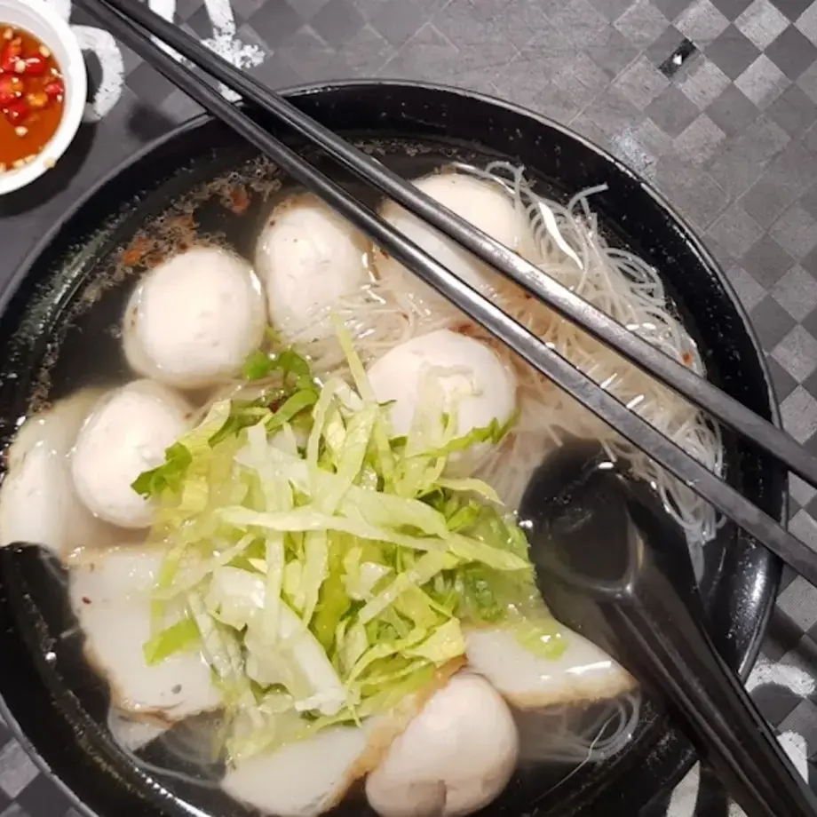 Hock Lye Noodles House &amp; Fishii Tales