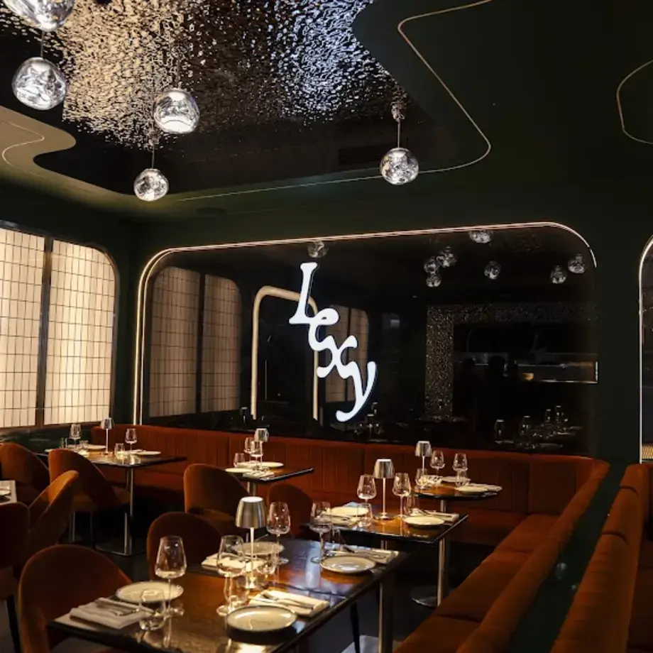 Lexy Restaurant and Bar