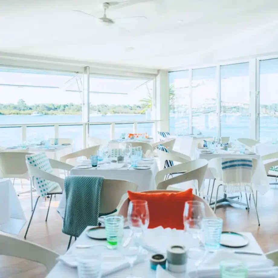 Rickys River Bar &amp; Restaurant