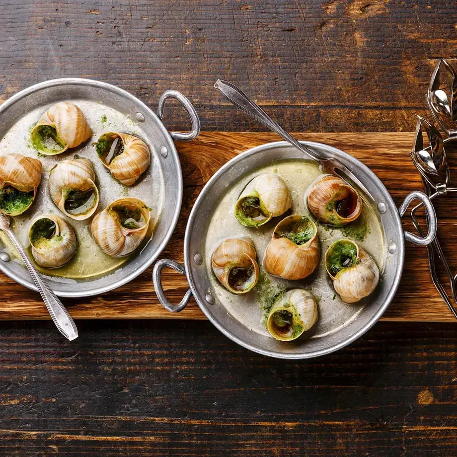 How To Eat Escargot | Difficult Food