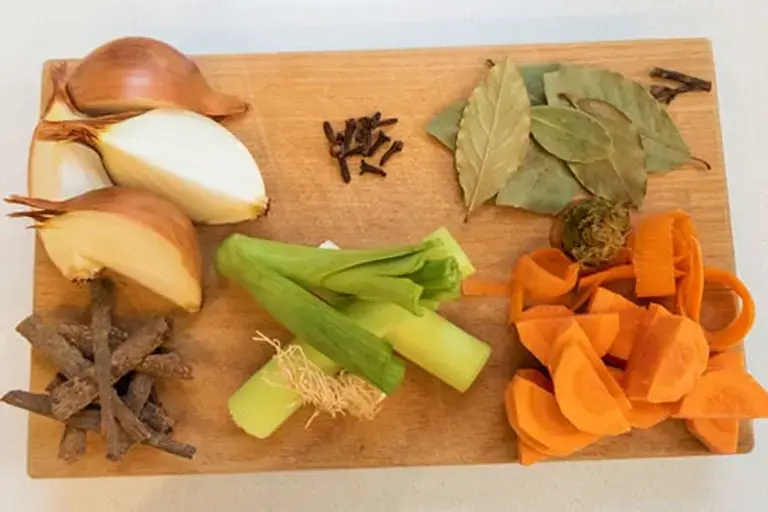 Ingredient for the stock by Elisa Abou Tasse