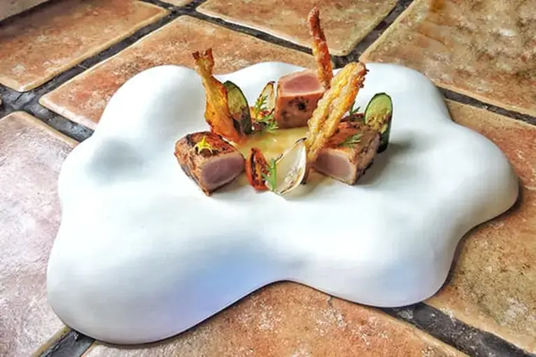 Tuna and red mojo by Andrea Ravasio