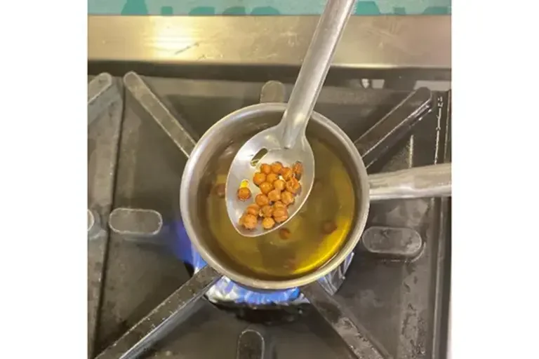 fried chickpeas