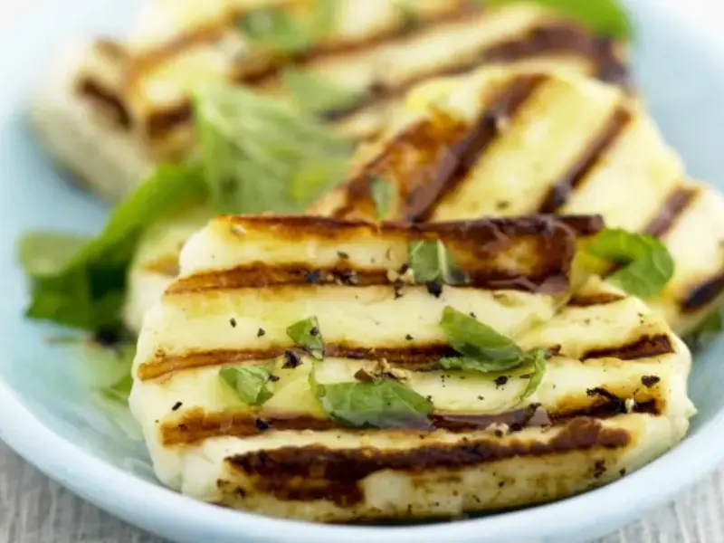 How To Cook Halloumi: Tips and Recipes Any Cheese Lover Will Like