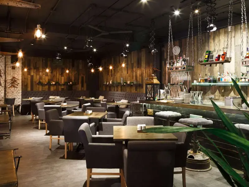 restaurant from inside©iStock