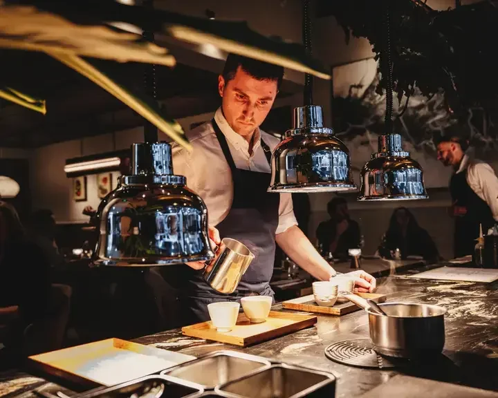 Josh Niland on the pass at Saint Peter.