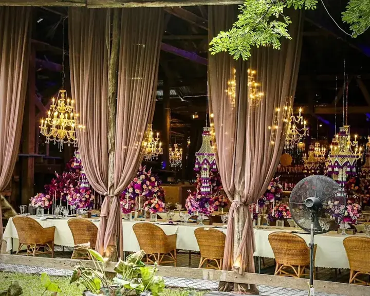 SuriyanChandra Restaurant